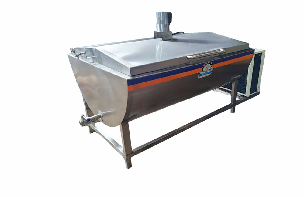 Bulk Milk Cooler